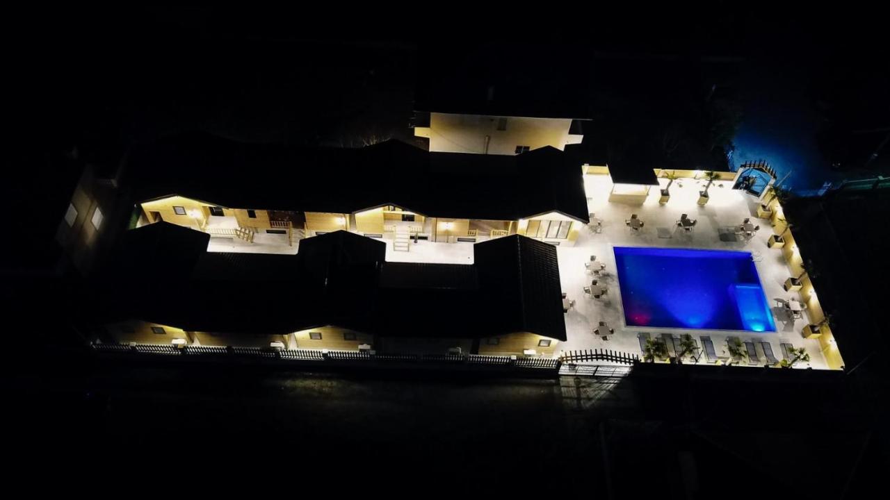 Bujtina Siar Hotel Pogradec Eksteriør billede