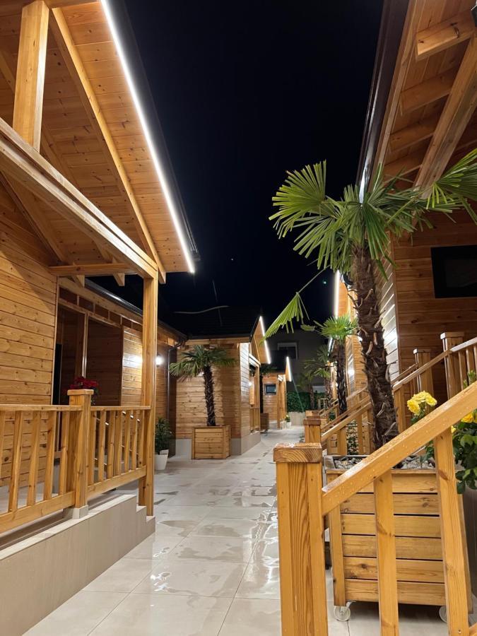 Bujtina Siar Hotel Pogradec Eksteriør billede