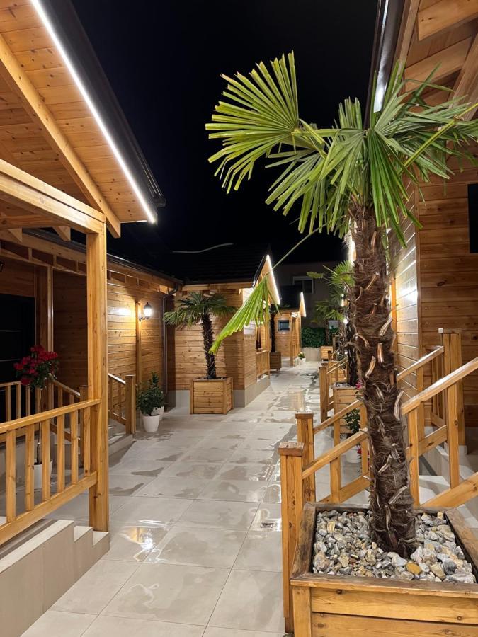Bujtina Siar Hotel Pogradec Eksteriør billede