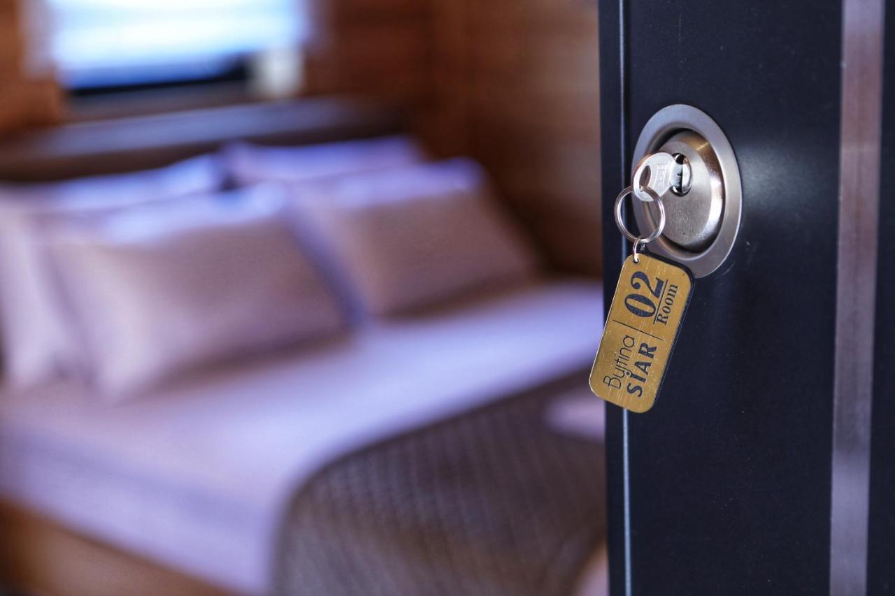 Bujtina Siar Hotel Pogradec Eksteriør billede