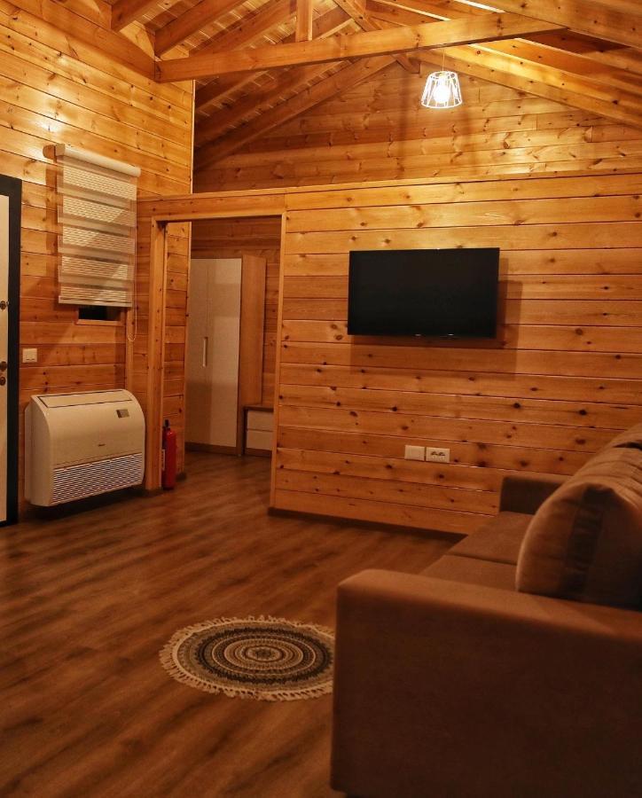 Bujtina Siar Hotel Pogradec Eksteriør billede