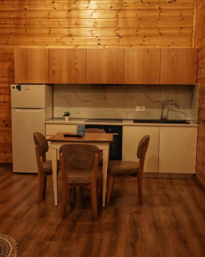Bujtina Siar Hotel Pogradec Eksteriør billede